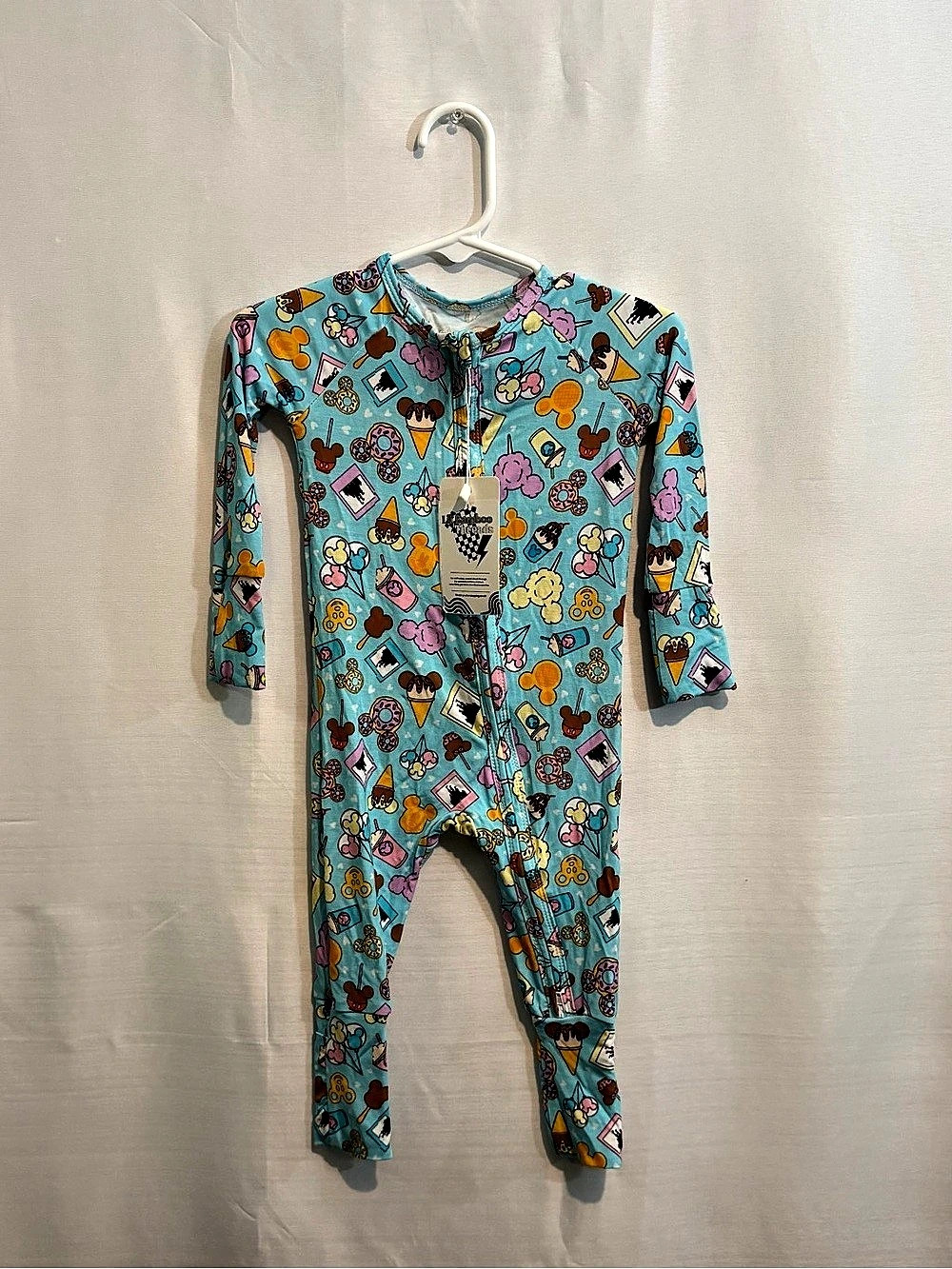 NWT 6-12 Disney Snacks Bamboo Zippy